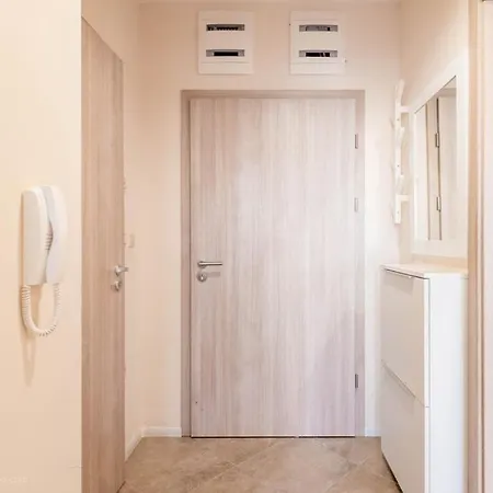 Apartment Blue Lagoon Seafront *